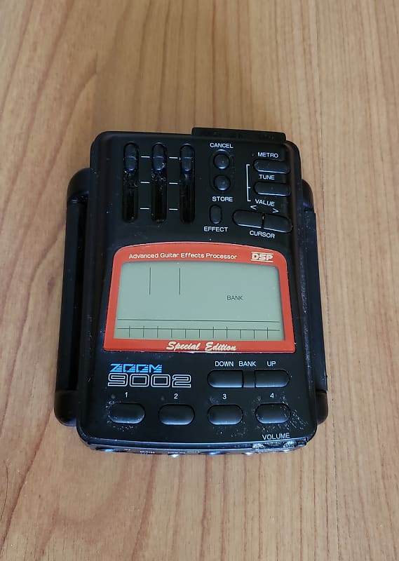 Zoom 9002 Special Edition Advanced Guitar Effects Processor Reverb