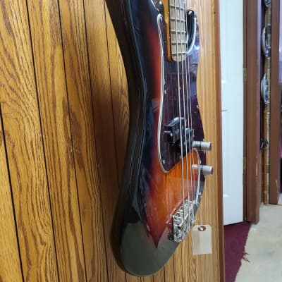 Fender Squier Classic Vibe 60's Sunburst Precision P Bass Guitar w/ Fender Hard Case image 3