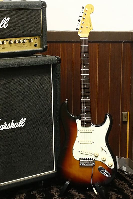 Rare Birdseye neckl Fender Japan '62 reissue Stratocaster ST-62BN Made in Japan image 1