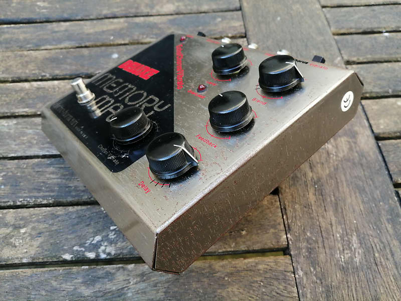 Electro-Harmonix Deluxe Memory Man 1990s | Reverb