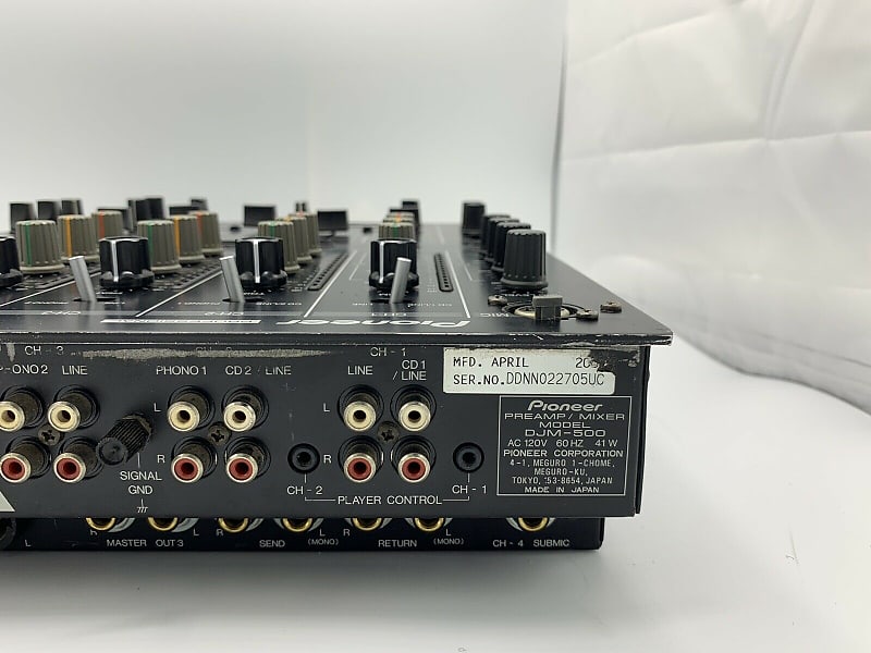 Pioneer DJM-500 Analog Dj Mixer with Vintage volume knobs Pioneer DJM-500 Analog Dj Mixer with Vintage volume knobs