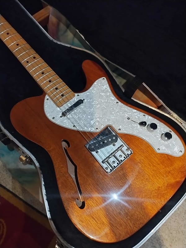 ギター Fender 69s telecaster thinline Mexico Fender Classic '69 Telecaster Thinline - Natural (Mahogany