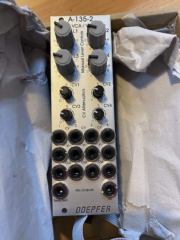 Doepfer A-135-2 Quad VCA / Mixer