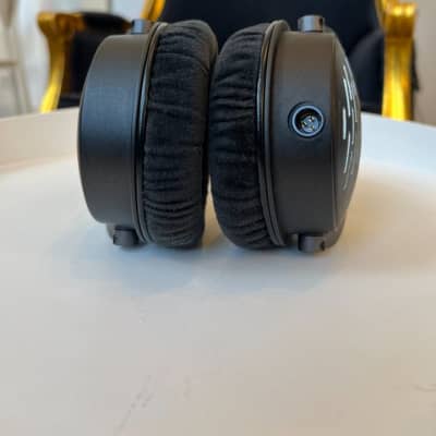 Beyerdynamic DT 1990 Pro Open Back Headphones - 250 Ohms Black image 4