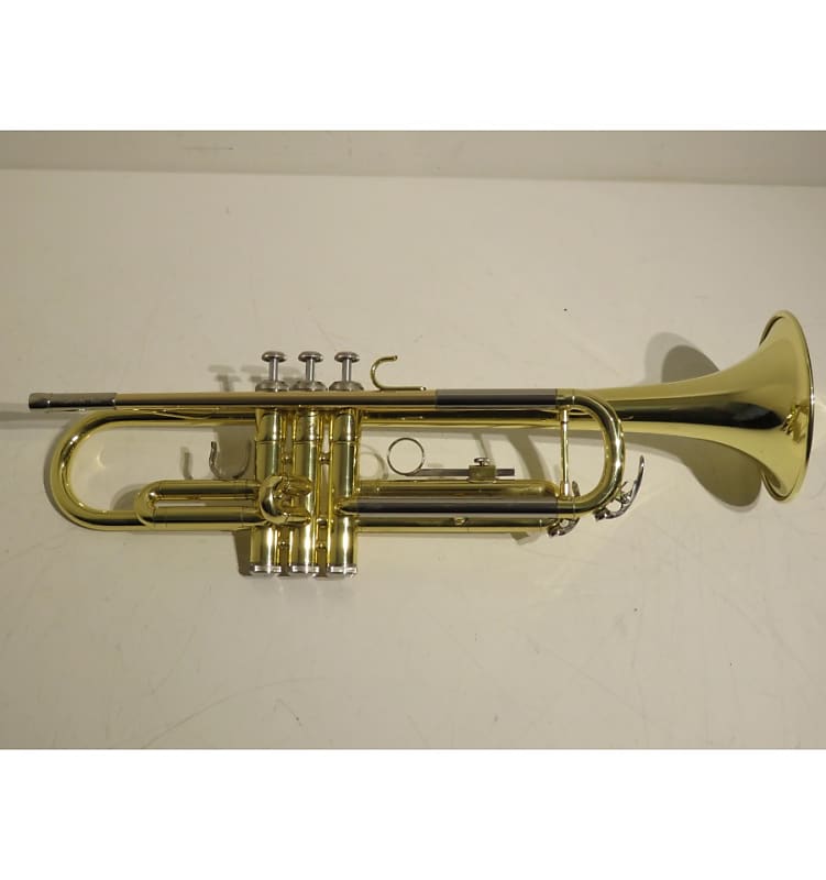 Yamaha YTR-4320E Bb Trumpet Made in Japan with Case | Reverb