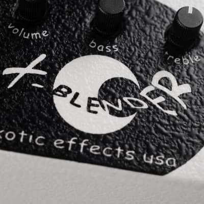 Xotic Effects X-Blender Switchable Series/Parallel Loop Guitar Effects Blending Pedal image 5