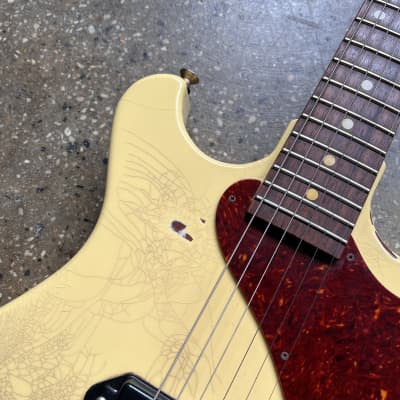 Knaggs Keya J D1 Relic 2020 - TV Yellow image 3