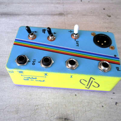 dpFX Pedals - 3-way splitter, Isolated, w/ phase reverse & XLR out image 3