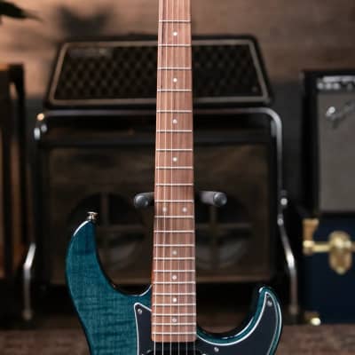 Yamaha Pacifica 612 Electric Guitar Limited Edition - Indigo