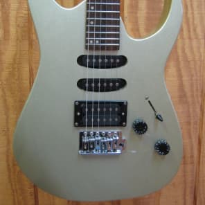 Washburn rocker clearance series wr150