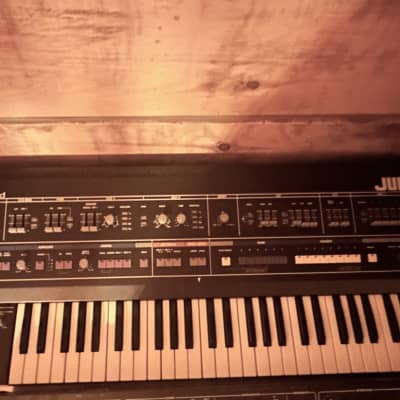 Roland Jupiter 6 61-Key Synthesizer 1983 - 1985 - Black