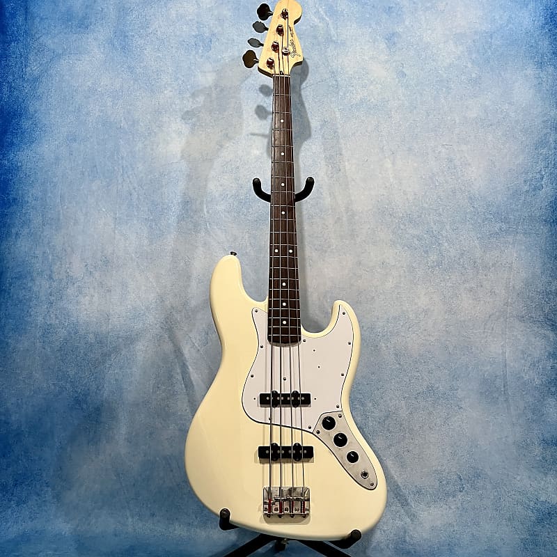 Fender JB Standard Jazz Bass MIJ 1999 Vintage White Made in Japan