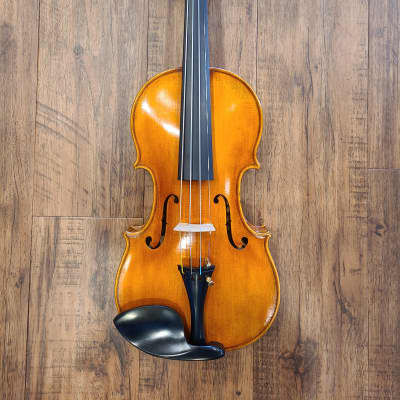 D Z Strad  Violin Model 1000 Full Size 4/4 with Dominant Strings, Bow, Case and Rosin (Full Size - 4 image 1