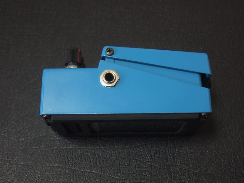 First Month Mar 1982 MIJ Made in Japan Boss VB-2 Vibrato (Black