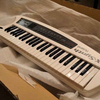 Roland AX-Synth 49-Key Shoulder Synthesizer
