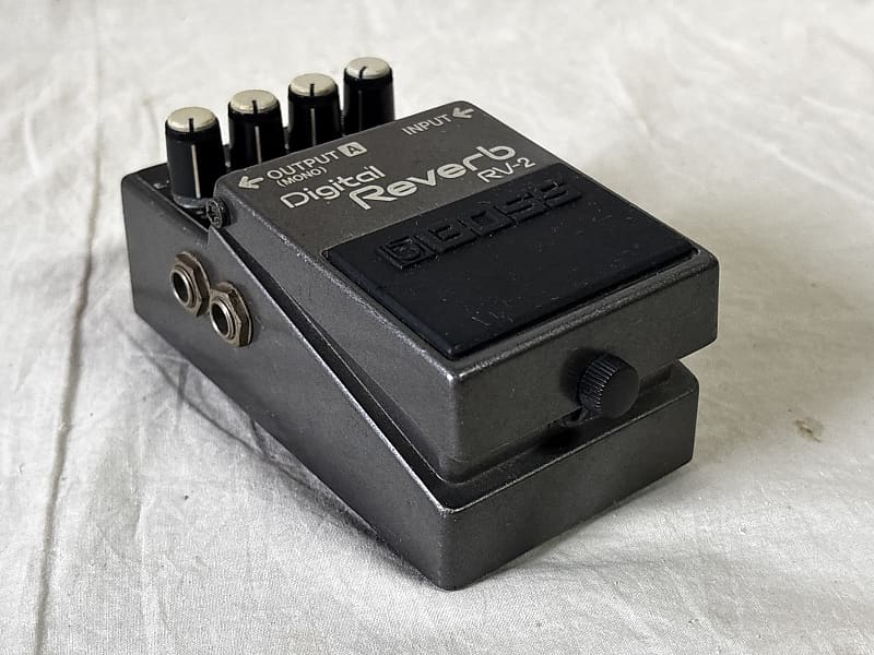 ギター BOSS RV-2 BOSS RV-2 Digital Reverb Guitar Effect Pedal used Made in
