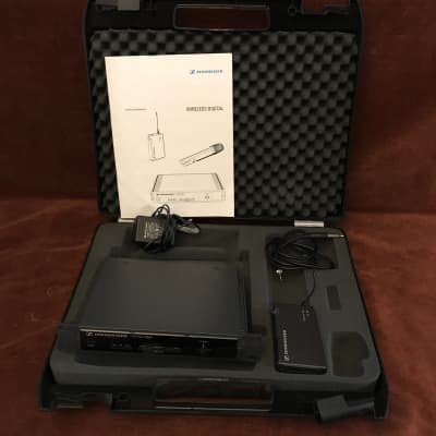 Sennheiser Digital 1000 Wireless Instrument System w/ Case Used image 1