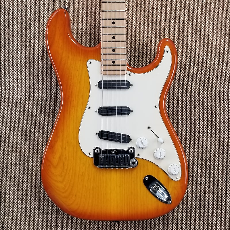 1995 G&L Legacy Special USA Super Clean With Hard Case Reverb