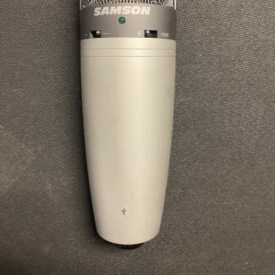 Samson C03U Multi-Pattern USB Studio Condenser Microphone With Samson SP04 Spider Shockmount image 5