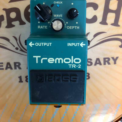 Boss TR-2 Tremolo with Keeley Mod | Reverb