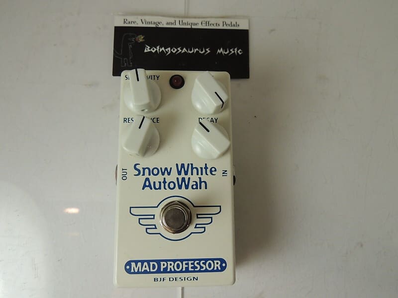 Mad Professor Snow White Auto Wah Effects Pedal Free USA S&H image 1