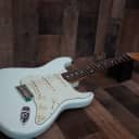 Fender Classic Player '60s Stratocaster with Rosewood Fretboard 2016 Sonic Blue Custom Shop Designed