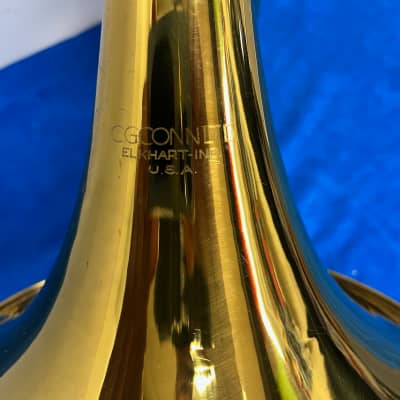 Vintage Conn 6D Double French Horn with Original Case and Mouthpiece Just Serviced image 4