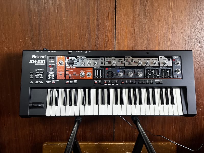 Roland ローランド SH-201 Roland SH-201 49-Key Synthesizer | Reverb Canada
