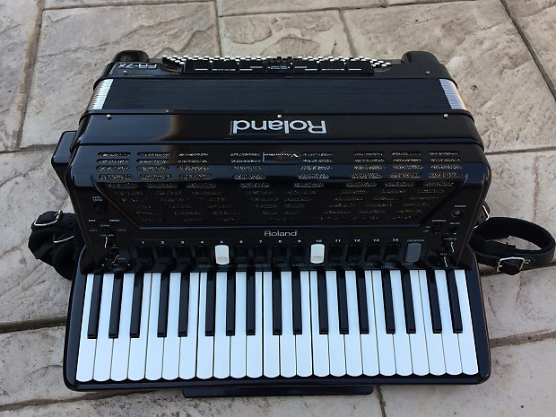 Roland fr7x deals accordion for sale