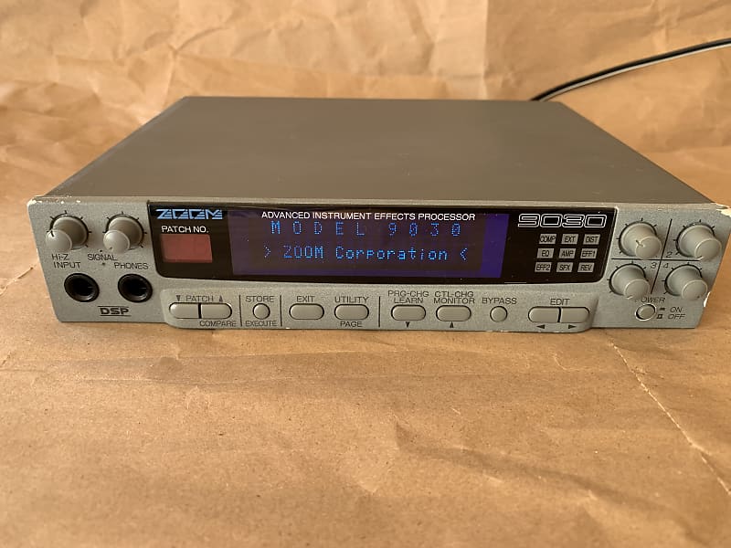 ZOOM 9030 マルチエフェクター ZOOM 9030 ADVANCED INSTRUMENT EFFECTS PROCESSOR | Zoom