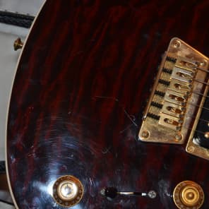 Gibson  nighthawk guitar  2011 red quilt top image 6