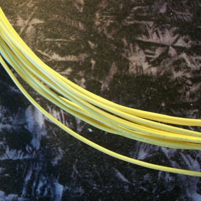 12 Feet ( 4 Black / 4 Yellow / 4 White) 22 awg PVC Coated Guitar Wire 22 gauge image 4