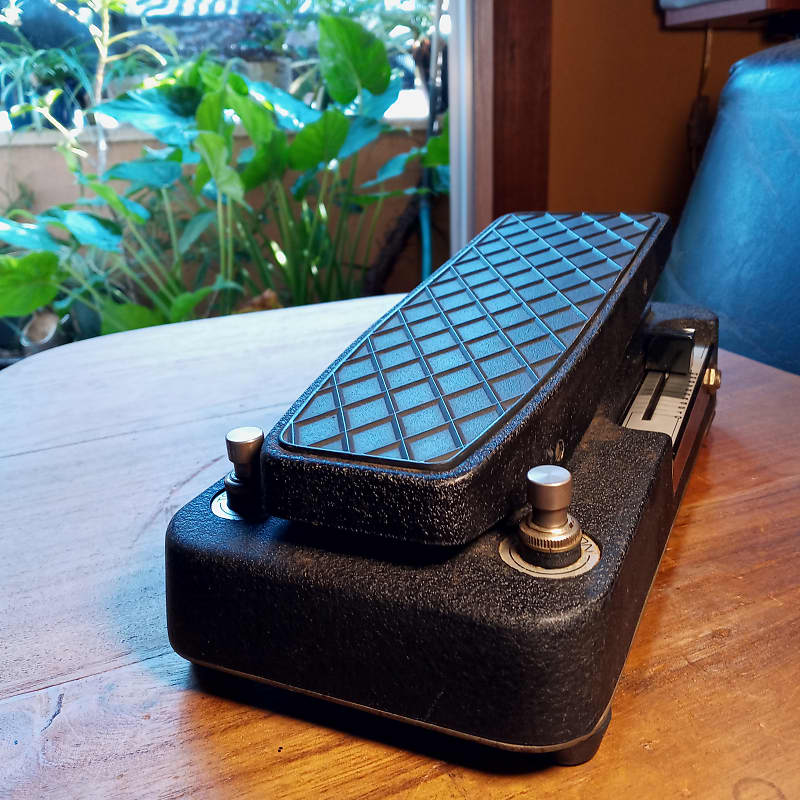 Maxon SD-5 Double Sound Fuzz Wah (Ibanez) Awesome vintage fuzz pedal