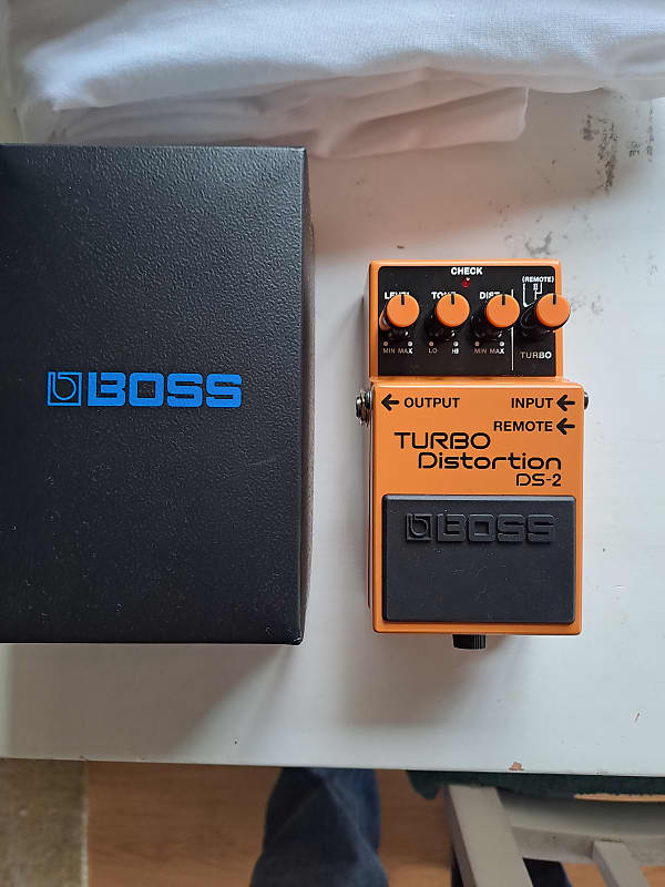 Boss DS2 Reverb   Tplen0qtfsg4uomzy2vm 