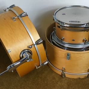 Pearl Sensitone 5x14 snare drum owned by John “JR” Robinson