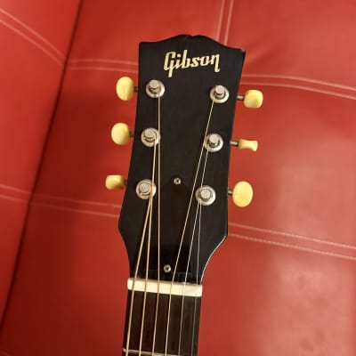 Gibson LG-1 1947 - 1968