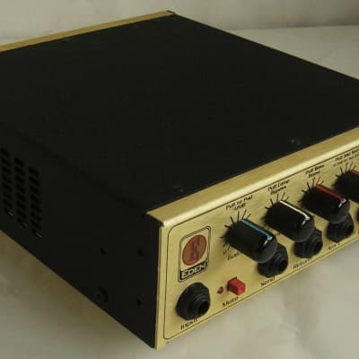 Eden WTX-500 (WTX500) Lightweight Bass Amp *500 Watts *4.3 Lbs image 3