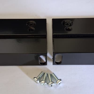 Rack ears to fit E-mu ESI-32 2000 4000 with mounting screws Emu sampler