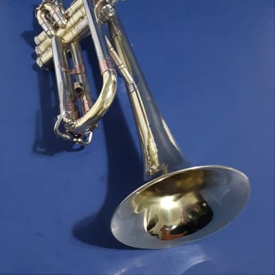 Blessing Flugelhorn & GETZEN Super Deluxe Trumpet W Combo Case & MP's - Clear Lacquer / Raw Brass image 13