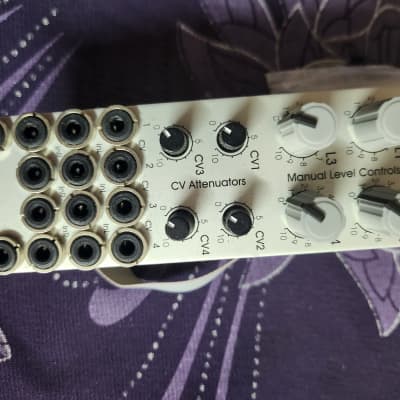 鍵盤楽器 Doepfer A-135-3 VC Stereo Mixer Doepfer A-135-3 - Eurorack Module on ModularGrid