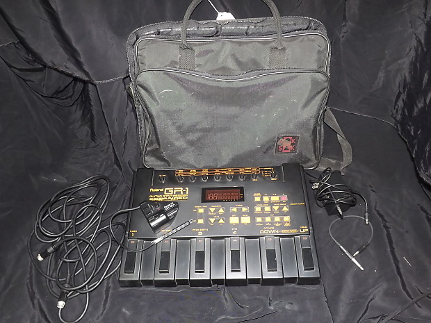 Roland GR-1 Guitar Synthesizer with GK-2A Pickup and Case image 1