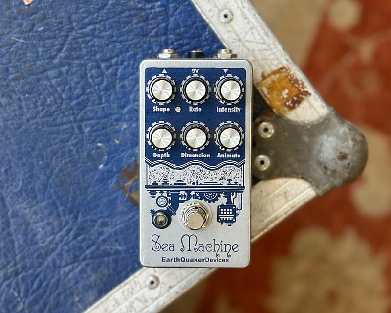 EarthQuaker Devices Sea Machine v2