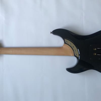 Washburn N-61 Nuno Bettencourt Signature Black w/ Ebony