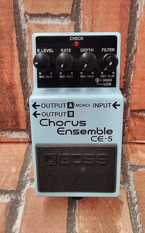 Boss CE-5