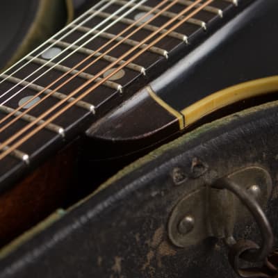 Gibson  Style A-1 Snakehead Carved Top Mandolin (1925), ser. #78901, original black hard shell case. image 13
