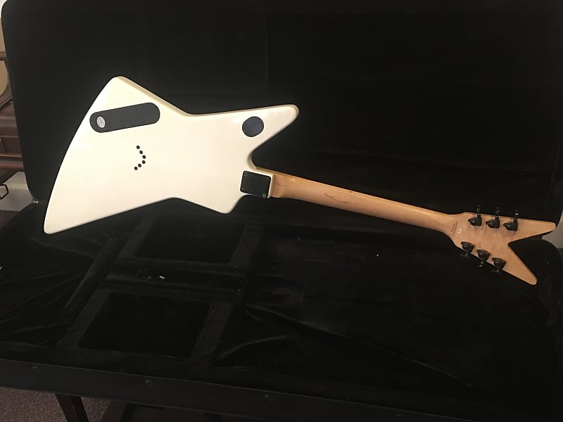 Dean Z-X EXPLORER - RARE Diamond White - Dean Hardshell Case