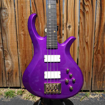 Schecter Diamond Series FreeZesicle Freeze Purple 4-String Bass 