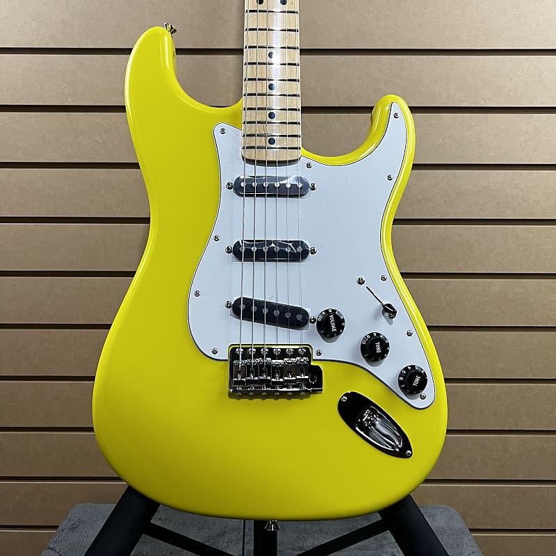 Fender Made in Japan Limited International Color Stratocaster Reverb