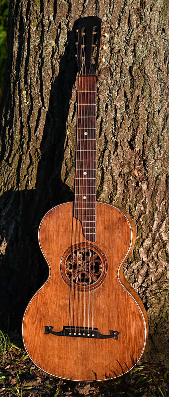 Antique Pre-war Romantic Guitar, Hand-carved Rosette, 1920s Germany – Great  Condition, Hard Case | Reverb Australia