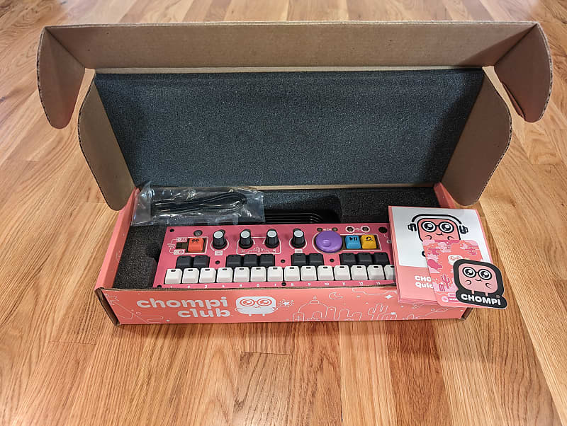 Chompi Kickstarter Exclusive Pink and Gold Reverb